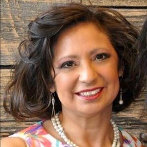 Meet your Posher, Diana